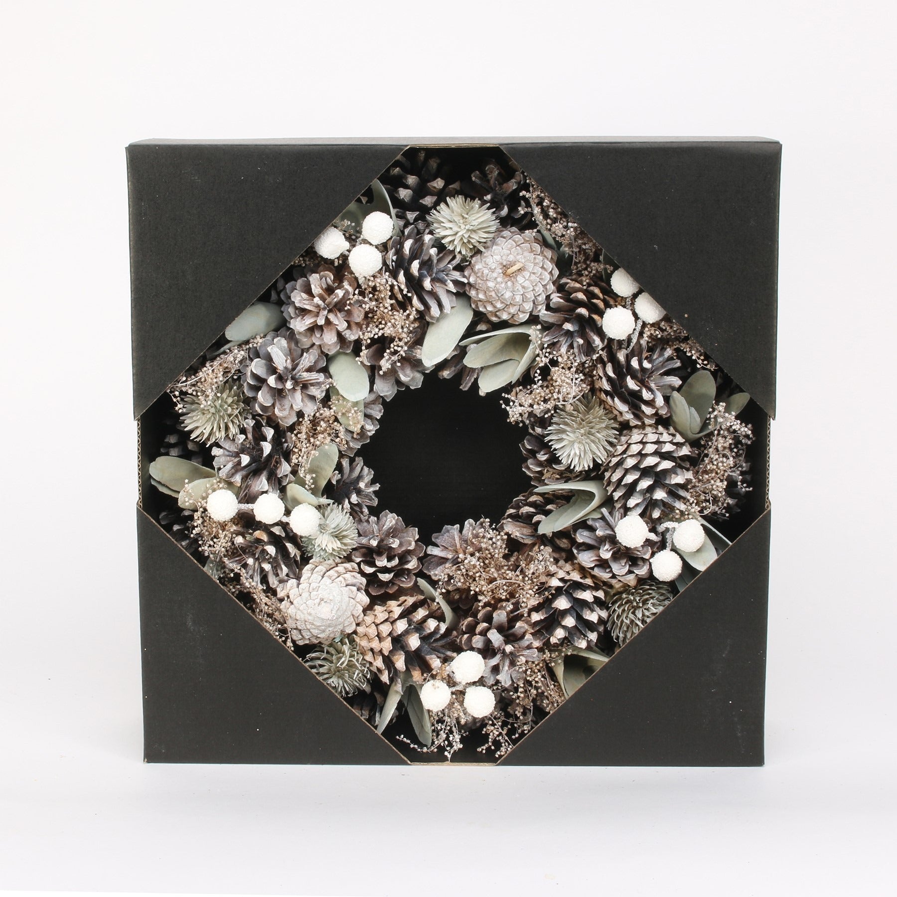 Sage Green &amp; Natural Wreath (30cm)